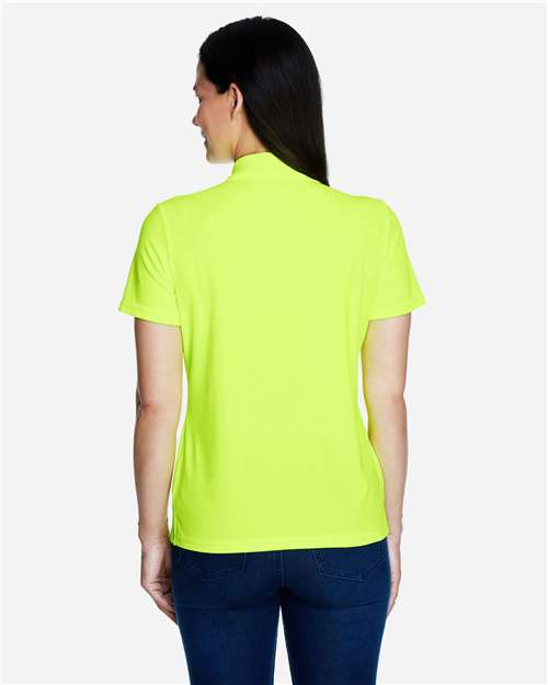 Safety Yellow-model Image
