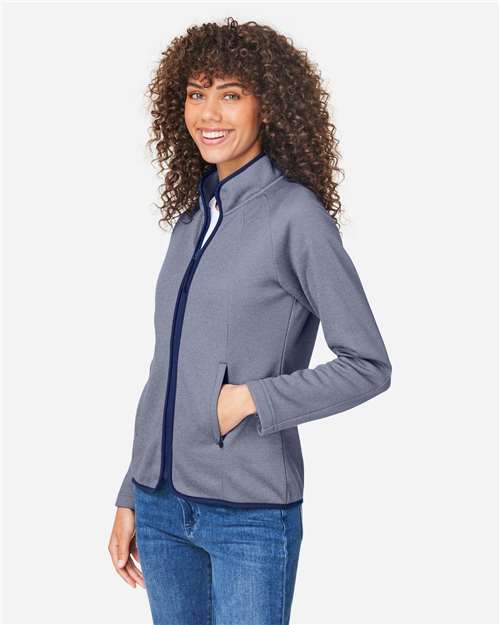 Classic Navy/ White-model Image