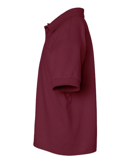 Maroon-model Image