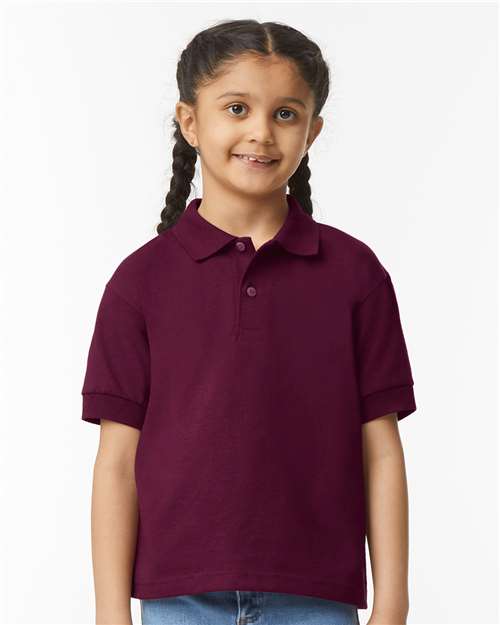 Maroon-model Image