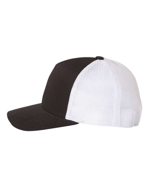 Black/ White-model Image