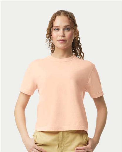Peachy-model Image